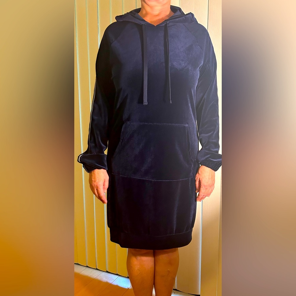 Women dress Chalc Industry